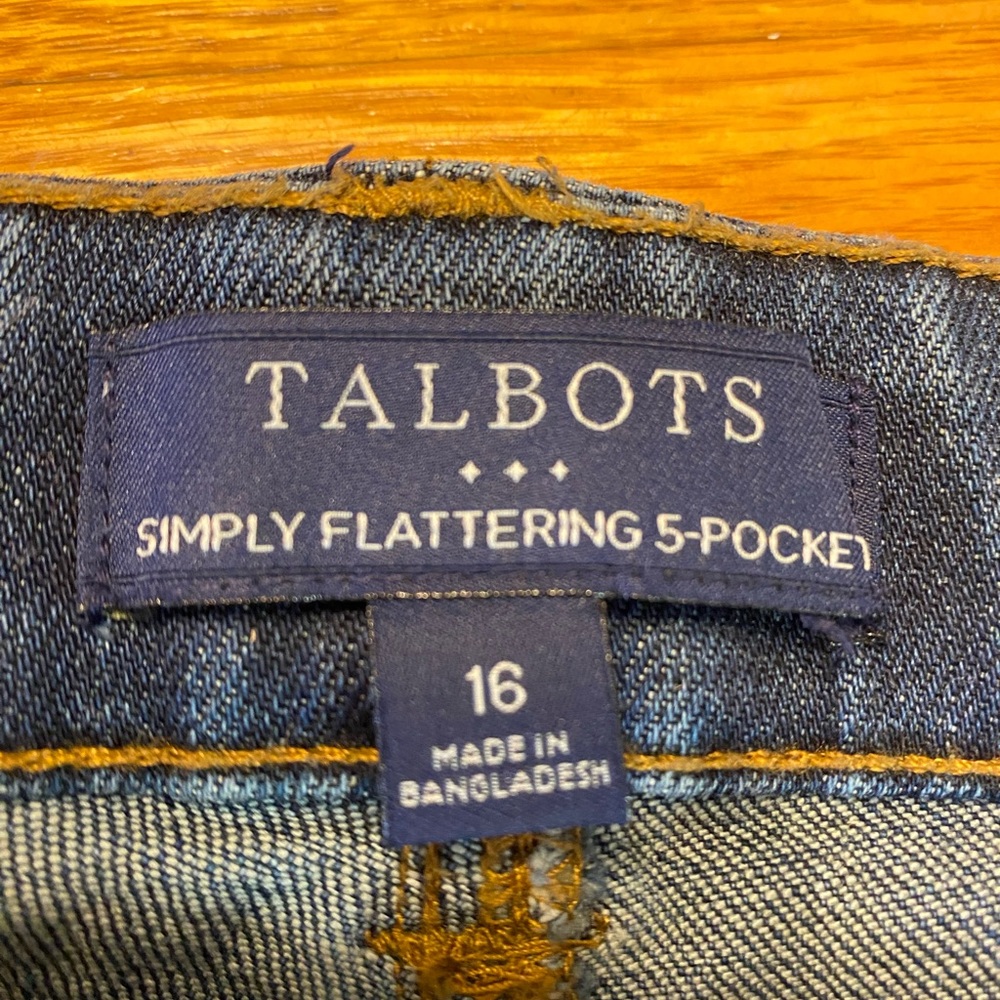 Talbots simply flattering 5-pocket jeans